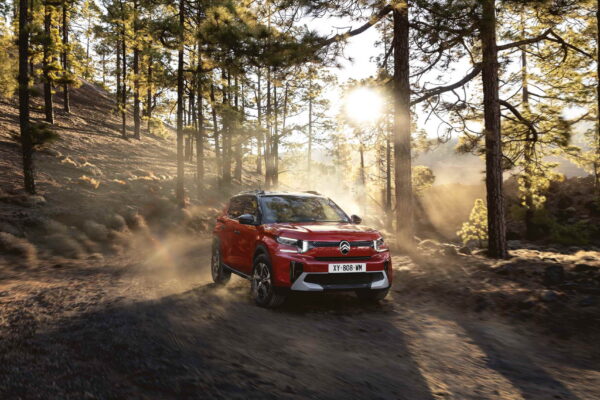 CITROËN Ë-C3 AIRCROSS ÉS Ë-C5 AIRCROSS: AZ ELEKTROMOS SUV ÚJ GENERÁCIÓJÁT BEMUTATJA A VEM